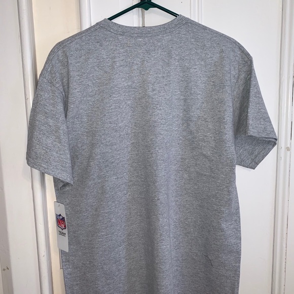 New England Patriots T-Shirt New Official NFL - Picture 5 of 9